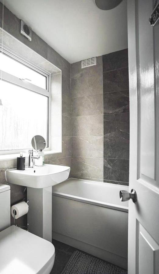 Cosy Affordable Digs Near Coventry City Centre Sleeps5 With Free Parking Екстер'єр фото